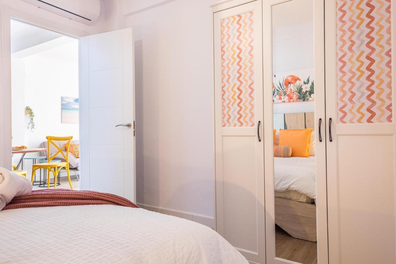 Hh Relax Seafront Apartment Malaga Ngoại thất bức ảnh